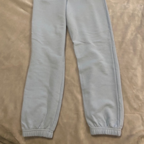 Joggers - Picture 2 of 5
